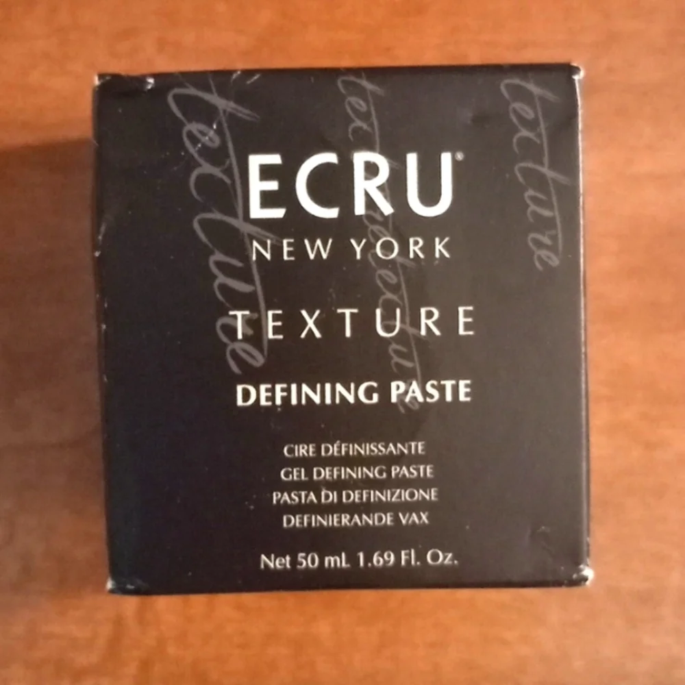 NIB ECRU New York TEXTURE Defining Styling Paste
